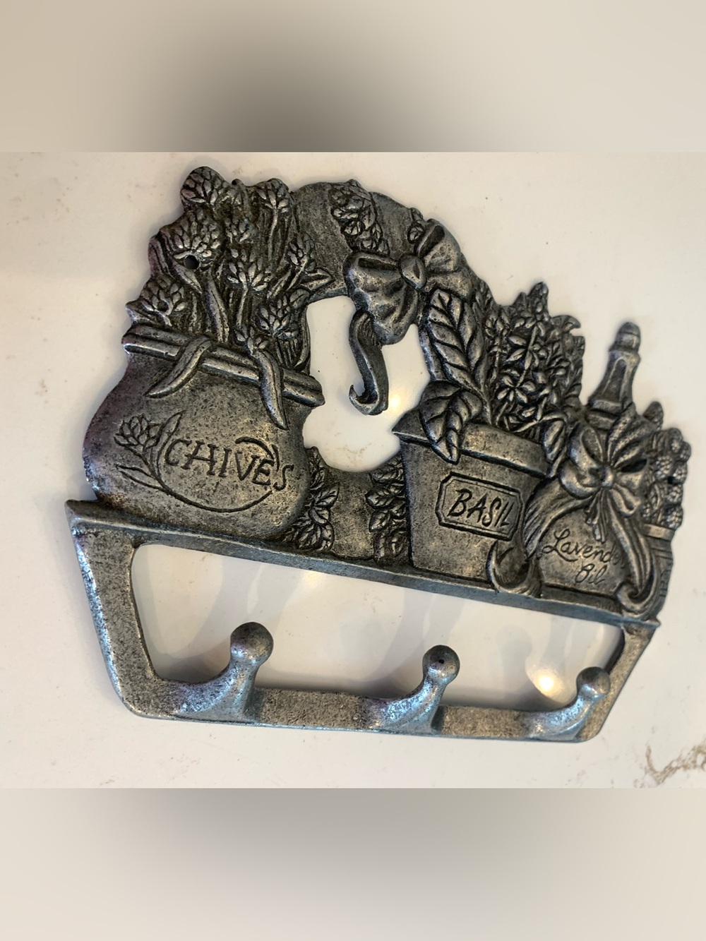 Pewter 3 Hook Wall Plaque w Herbal Design  Keys / Potholder 8” .